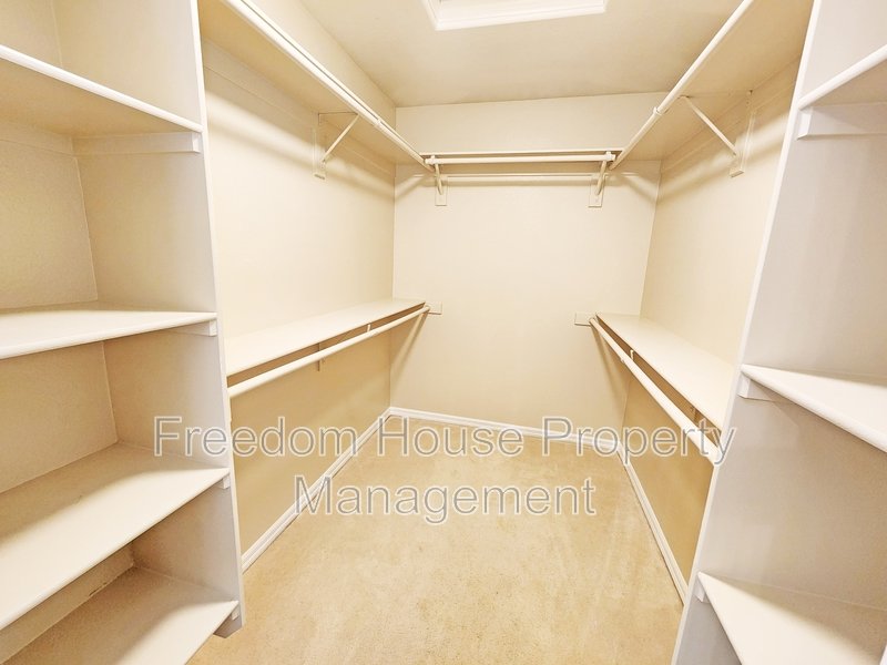 4591 Stoneham Street property image