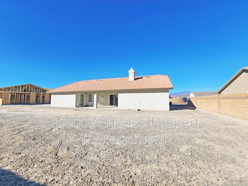 4591 Stoneham Street property image