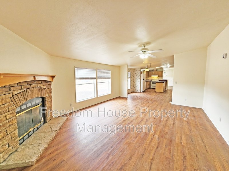 5220 Jerry Avenue property image