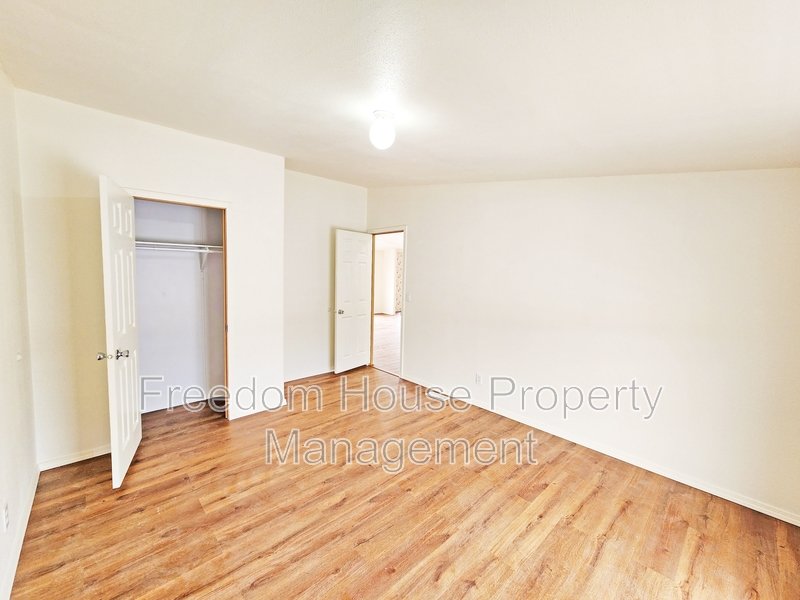 5220 Jerry Avenue property image