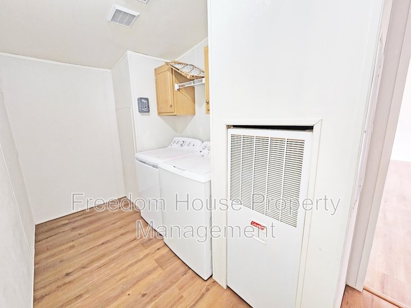 5220 Jerry Avenue property image