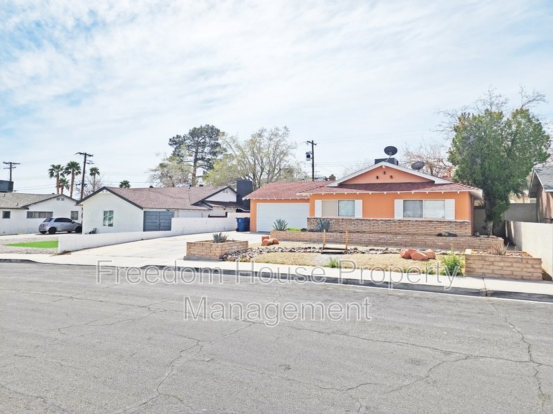 5409 Mountain View Dr property image
