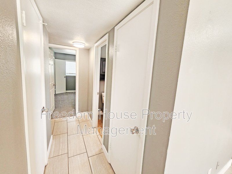 5409 Mountain View Dr property image
