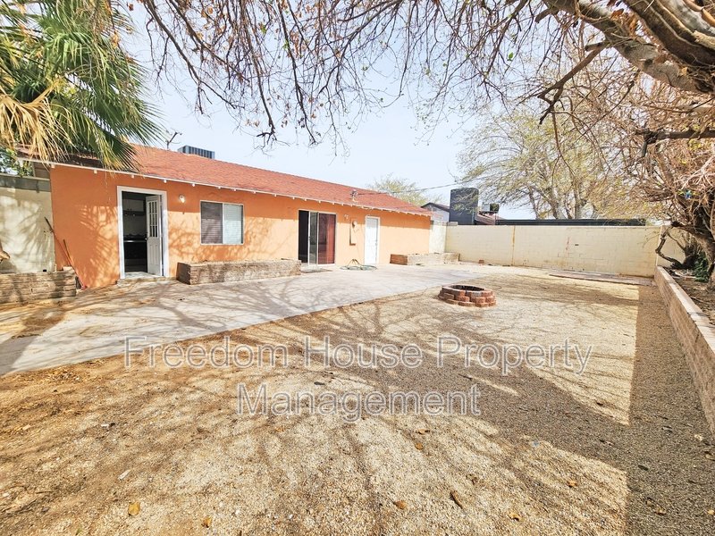 5409 Mountain View Dr property image