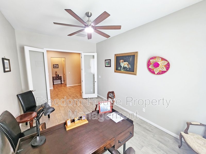 4901 Fairwood Court property image