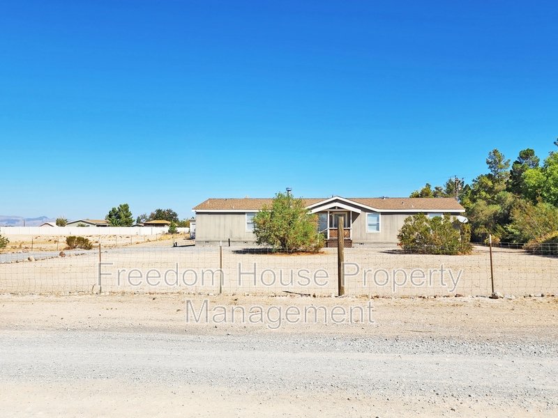 6060 Superior Lane property image