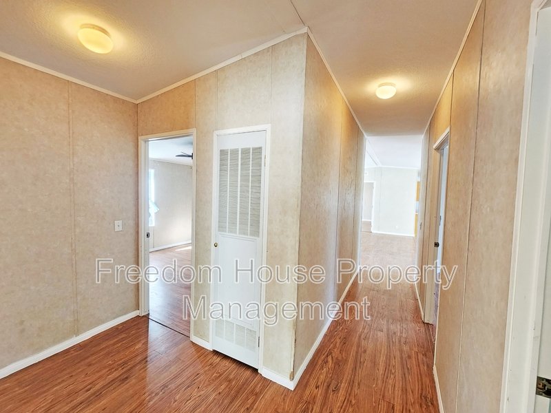 6060 Superior Lane property image