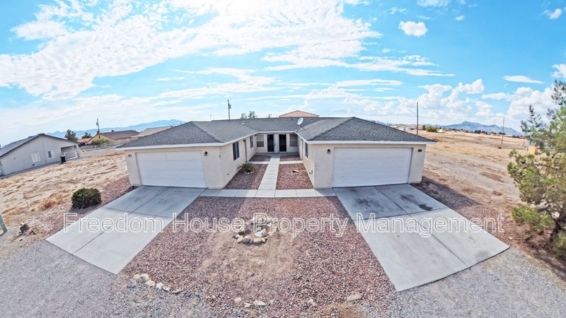 1700 Sycamore Avenue - B property image