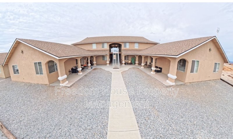 2321 East Calvada Boulevard #3 NO DOGS property image