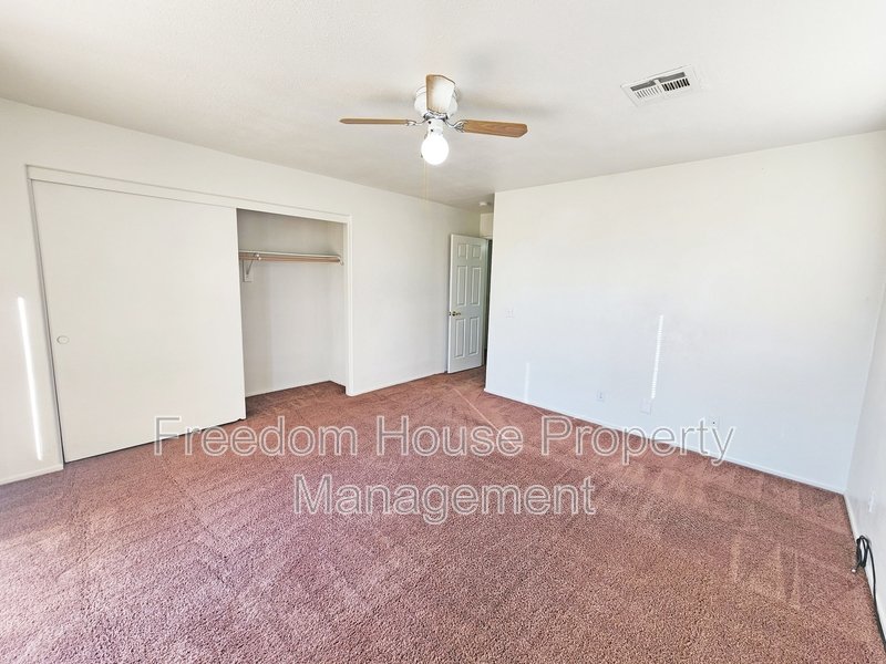 2321 East Calvada Boulevard #3 NO DOGS property image