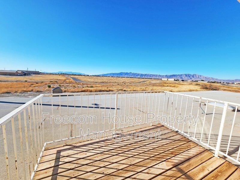 2321 East Calvada Boulevard #3 NO DOGS property image