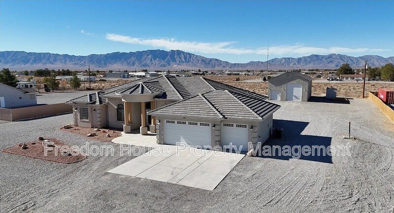 3580 Prairie Avenue property image