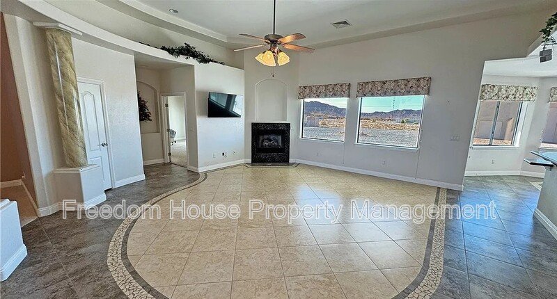 3580 Prairie Avenue property image