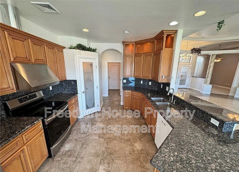 3580 Prairie Avenue property image