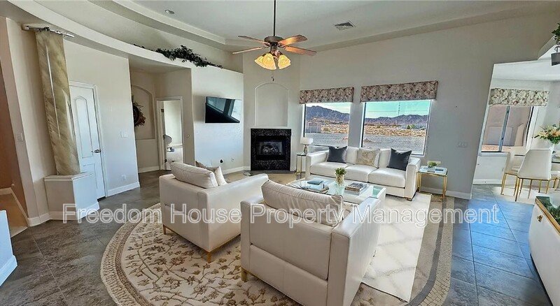 3580 Prairie Avenue property image