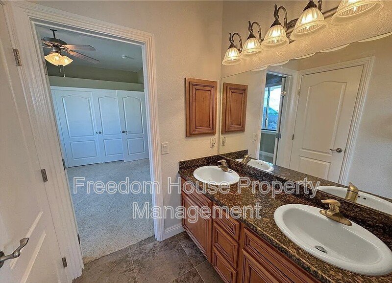 3580 Prairie Avenue property image