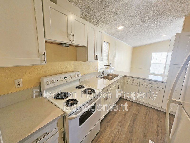 6420 Wedgewood Street property image