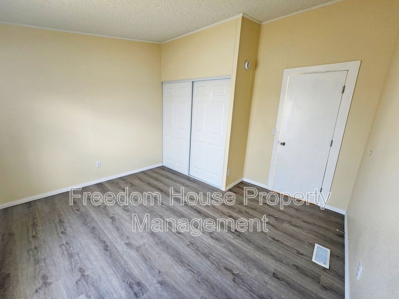 6420 Wedgewood Street property image
