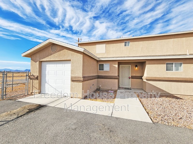 200 Mount Charleston Drive - 3 property image