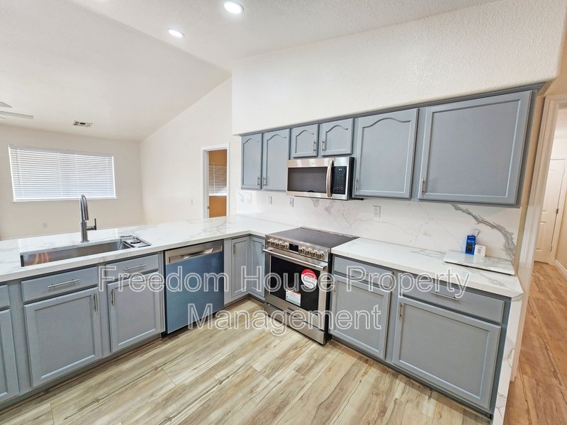 3741 Malibou Avenue property image