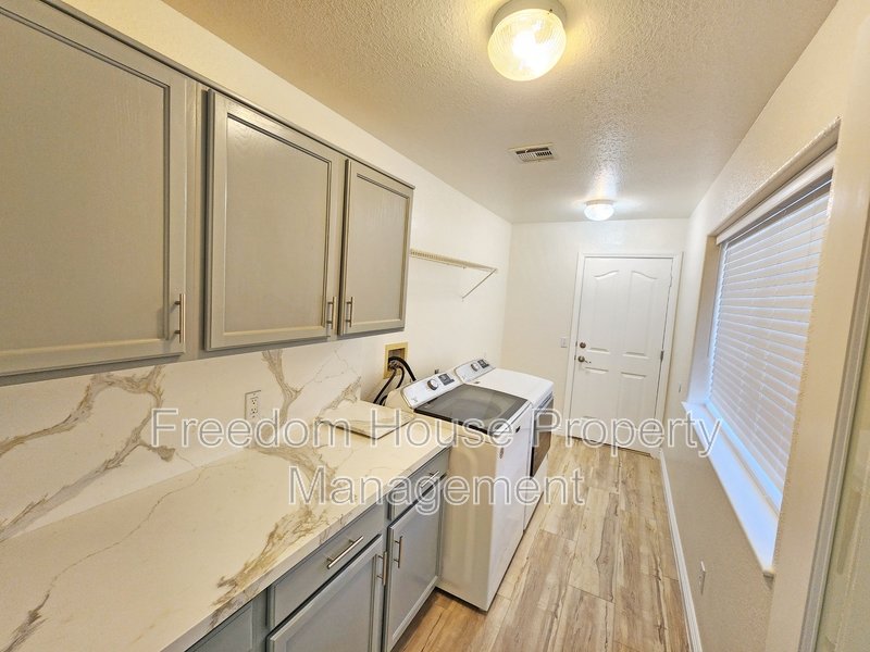 3741 Malibou Avenue property image