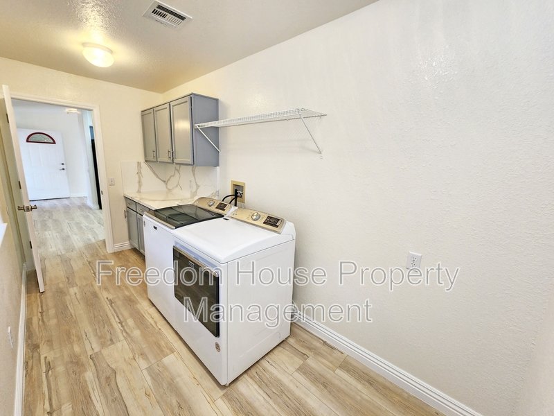 3741 Malibou Avenue property image