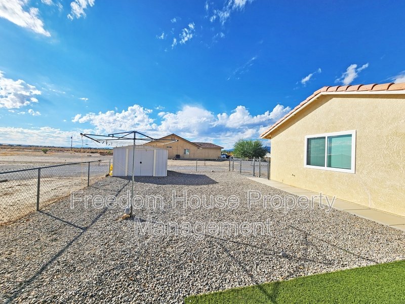 3741 Malibou Avenue property image