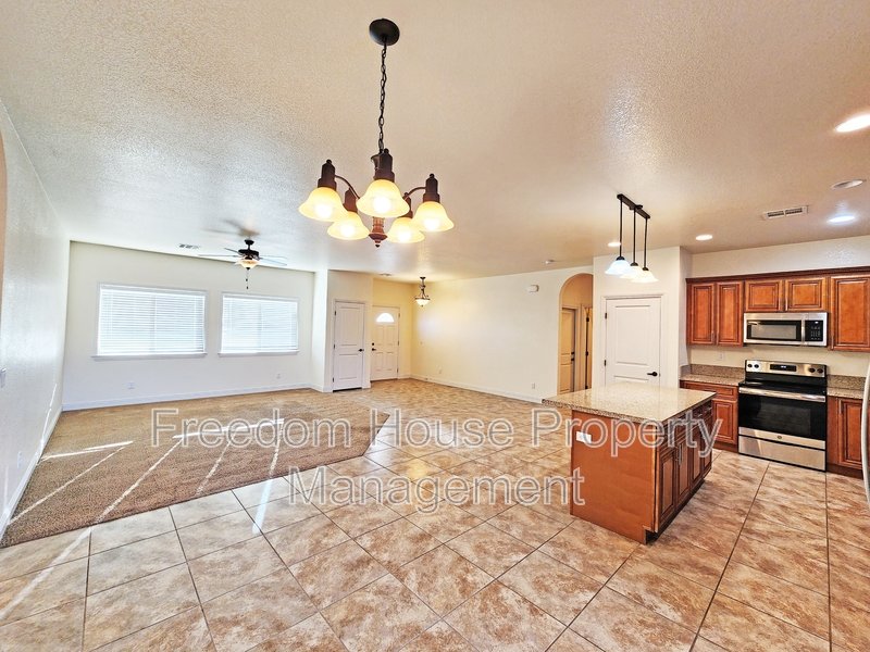 4920 Honey Locust Drive property image