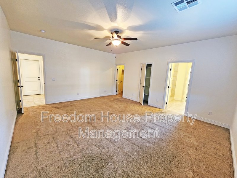 4920 Honey Locust Drive property image