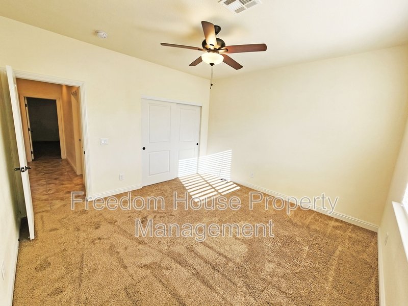 4920 Honey Locust Drive property image