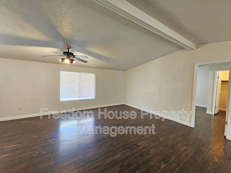 1270 Landmark Avenue property image