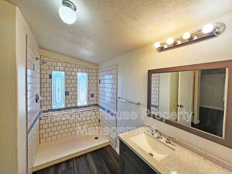 1270 Landmark Avenue property image