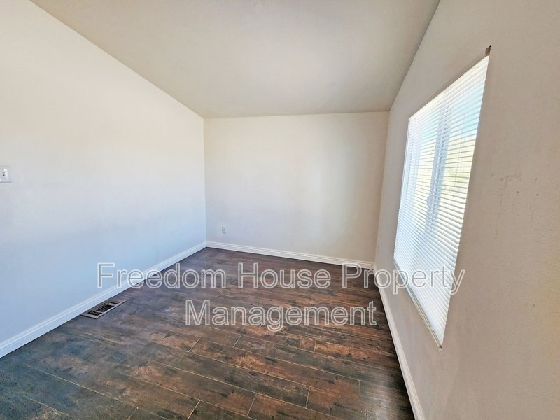 1270 Landmark Avenue property image