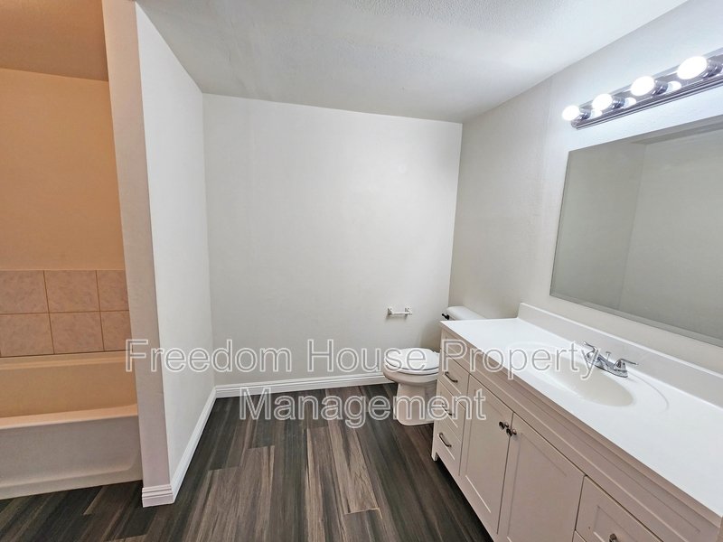 1270 Landmark Avenue property image