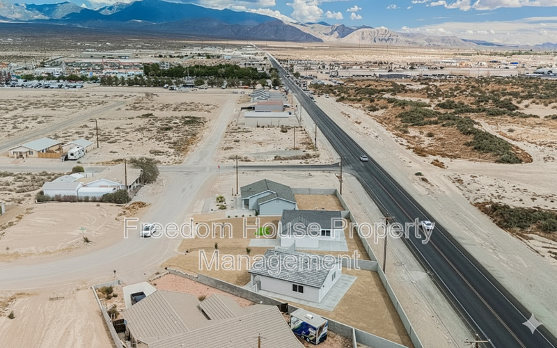 581 Valiant Avenue property image