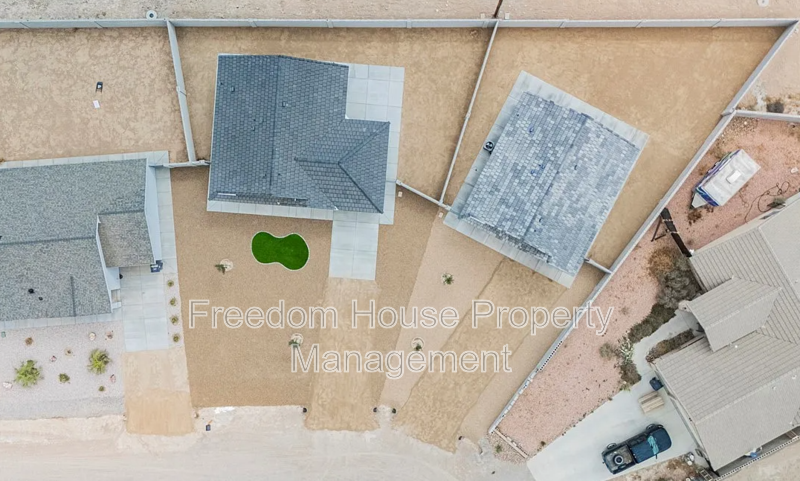 581 Valiant Avenue property image