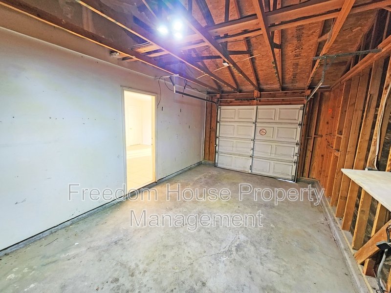 1381 Ogallala D property image