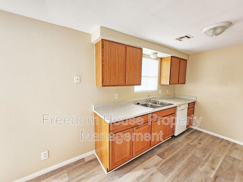 1444 Star Road - 2 property image