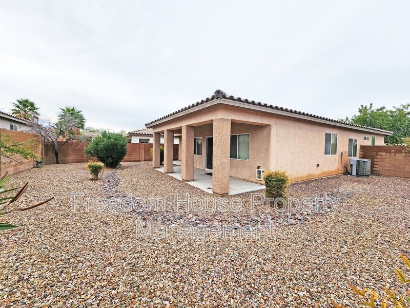 5561 Carrara Pointe Street property image