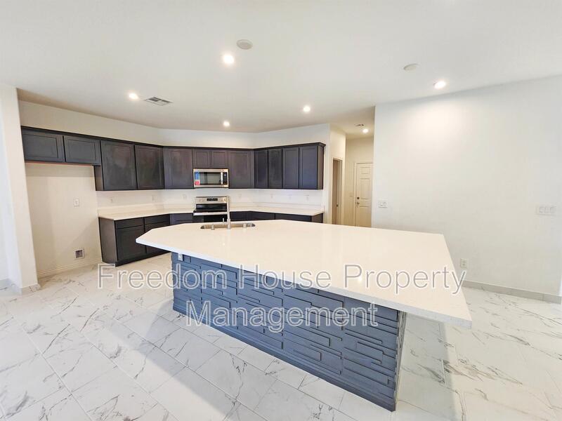 3821 East Weld Avenue property image