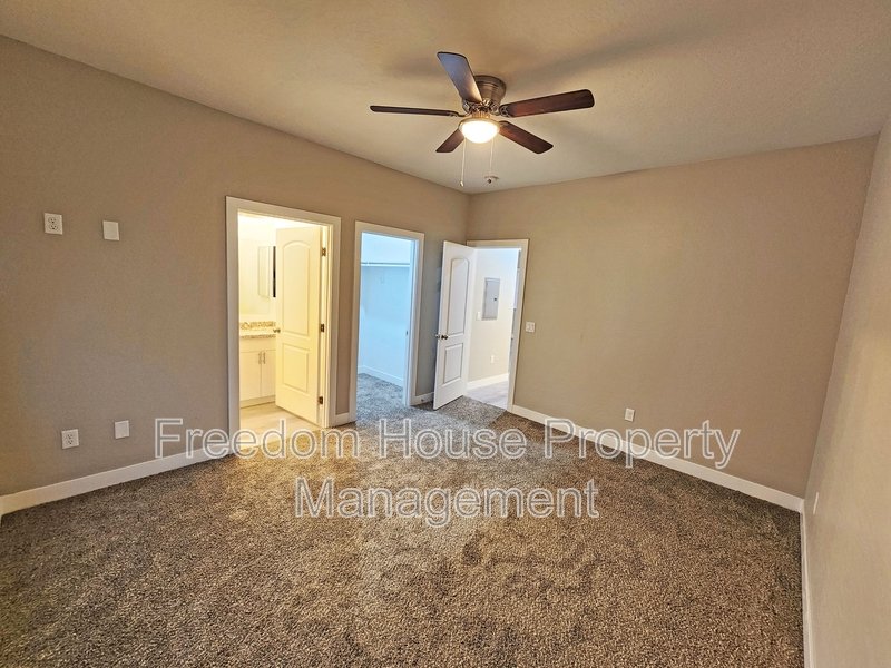 1111 Sixshooter Avenue - 1A property image