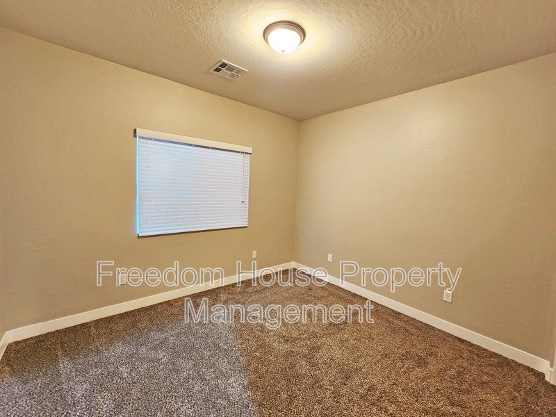 1111 Sixshooter Avenue - 1A property image