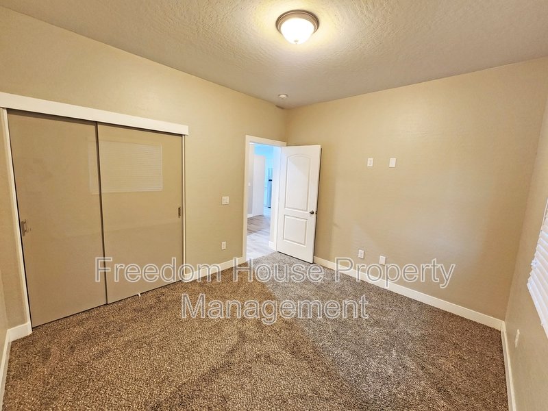 1111 Sixshooter Avenue - 1A property image