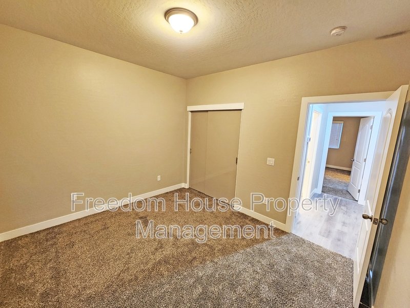 1111 Sixshooter Avenue - 1A property image