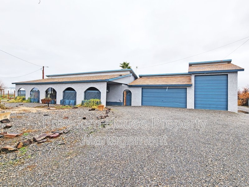 2220 West Bell Vista Avenue 1 property image