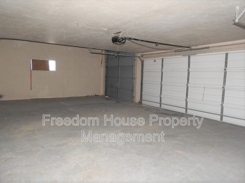 2220 West Bell Vista Avenue 1 property image