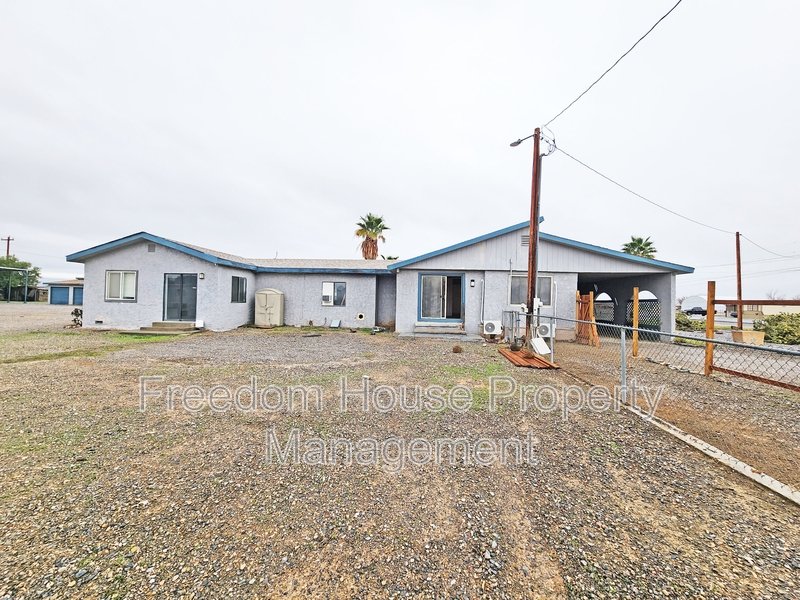 2220 West Bell Vista Avenue 1 property image