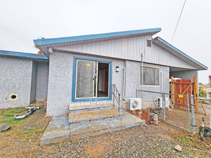 2220 West Bell Vista Avenue 1 property image