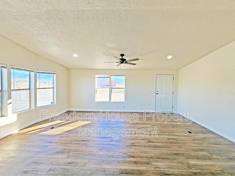 1281 West Hwy 372 A property image