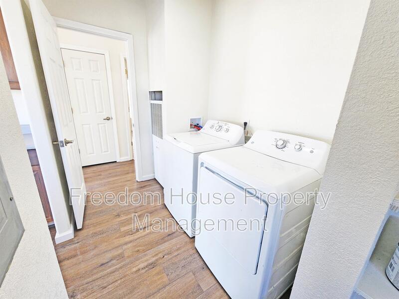 1281 West Hwy 372 A property image